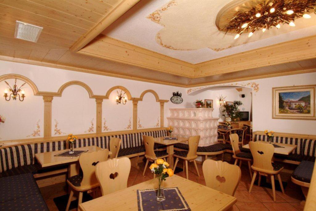 Albergo Fiordaliso Canazei Dış mekan fotoğraf