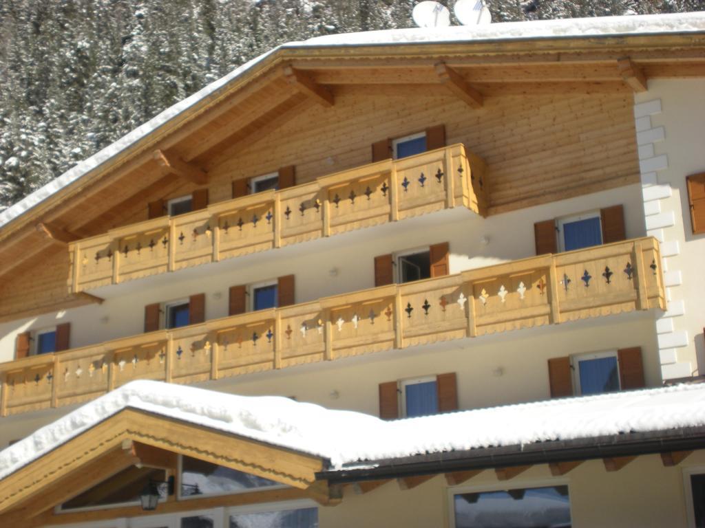 Albergo Fiordaliso Canazei Dış mekan fotoğraf