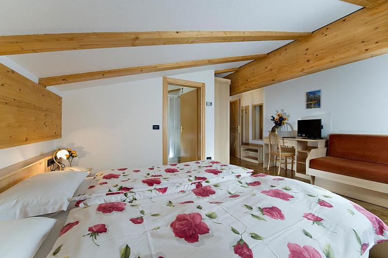 Albergo Fiordaliso Canazei Oda fotoğraf