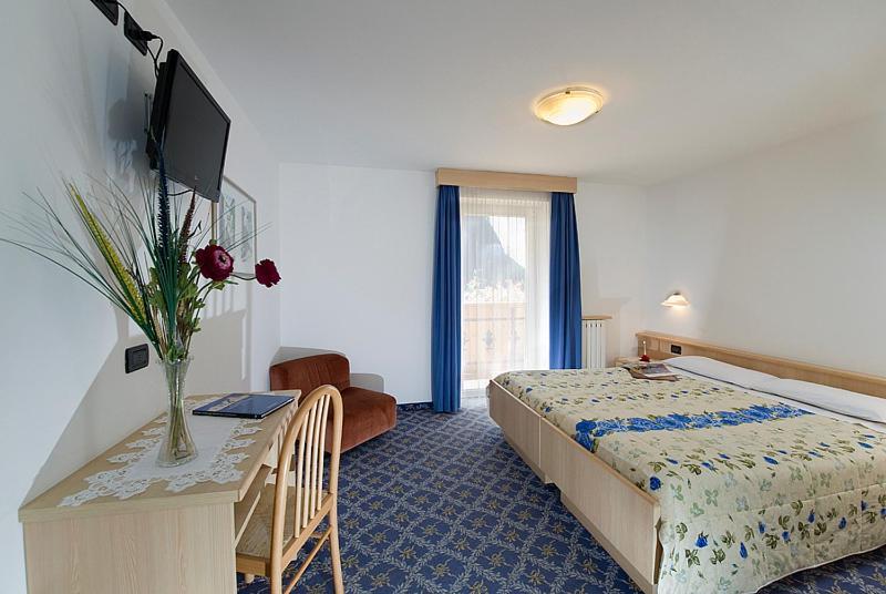 Albergo Fiordaliso Canazei Oda fotoğraf
