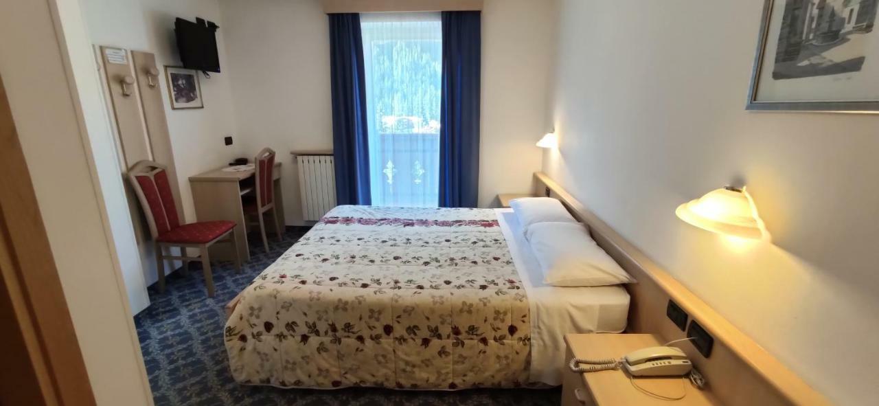 Albergo Fiordaliso Canazei Dış mekan fotoğraf